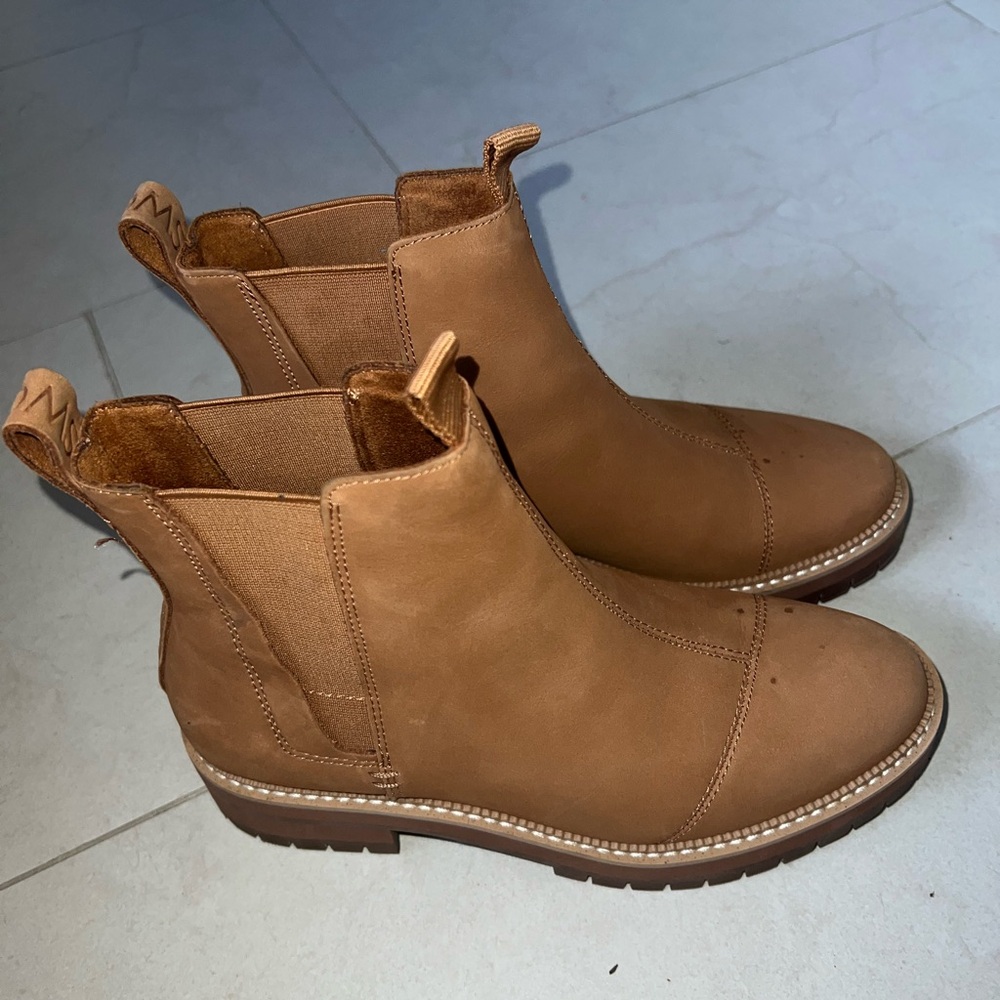 TOMS Brown Ankle Boots